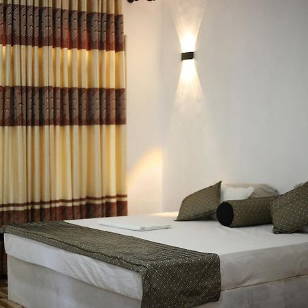 Sigiriya Chena Villa Extérieur photo