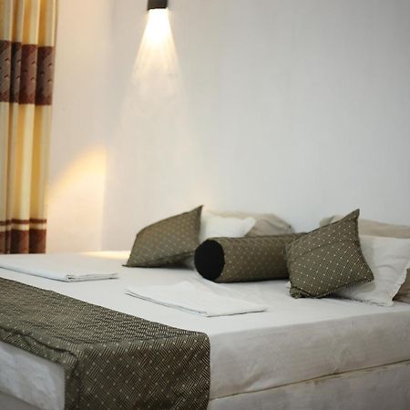 Sigiriya Chena Villa Extérieur photo
