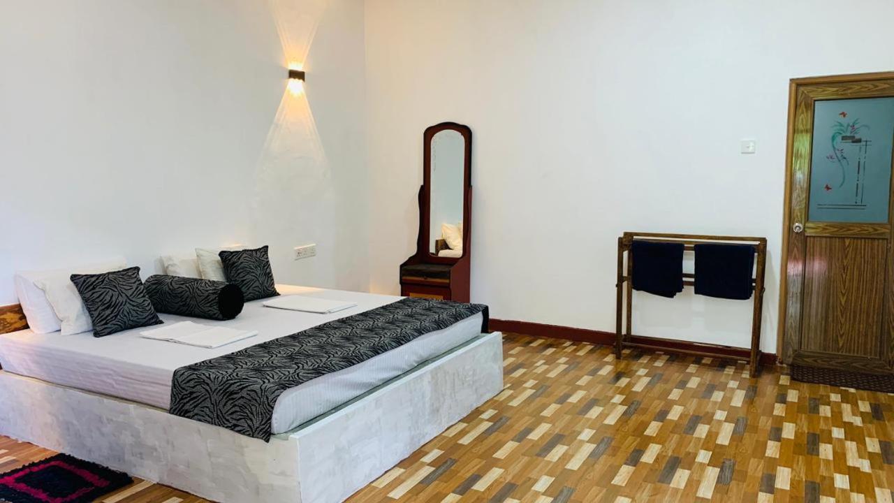 Sigiriya Chena Villa Extérieur photo